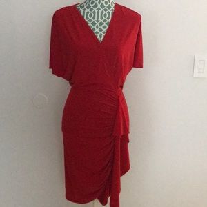 Moda Internacional red dress